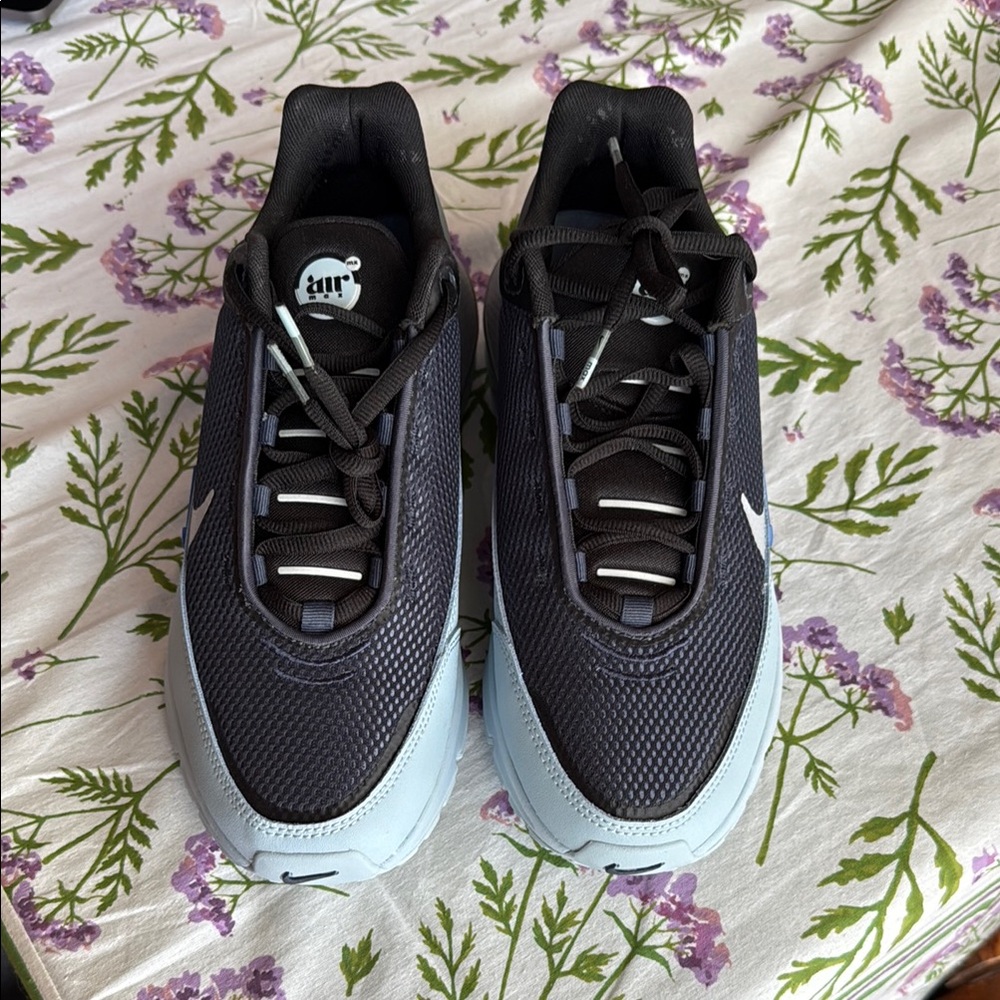 Nike Blue and Gray Sneakers
